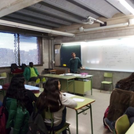 Ens apropem a l’institut d’ Educació Secundaria Dr. Puigvert