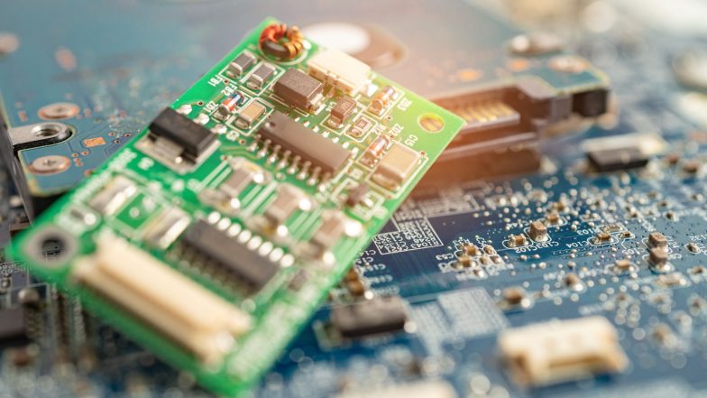 Andròmines lidera un proyecto innovador para recuperar metales valiosos de los ordenadores en desuso: RECIPLAC Andròmines lidera un proyecto innovador para recuperar metales valiosos de los ordenadores en desuso: RECIPLAC